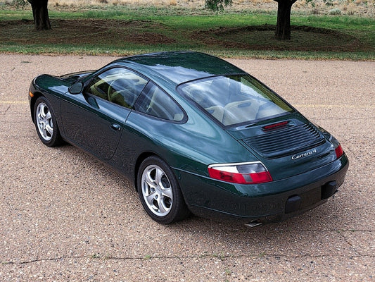 Porsche 911 Carrera (996) (1998 – 2001)